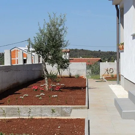 With A Parking Space - 7650 Appartement *